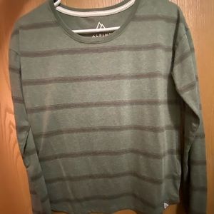 ALPINE LONG SLEEVE NEVER WORN